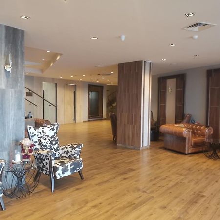 One Bedroom Apartment In Gated Complex Бансько Екстер'єр фото