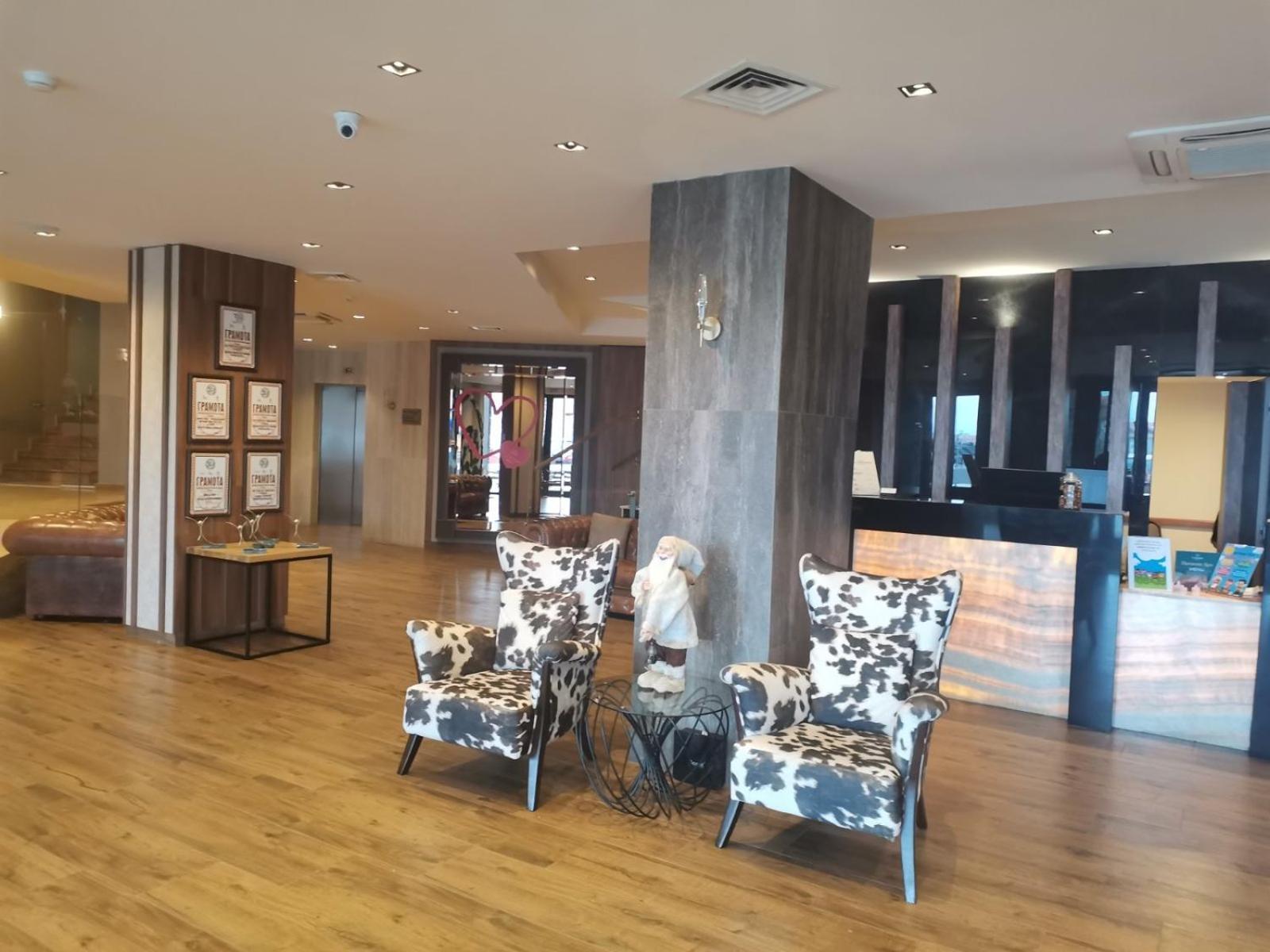 One Bedroom Apartment In Gated Complex Бансько Екстер'єр фото